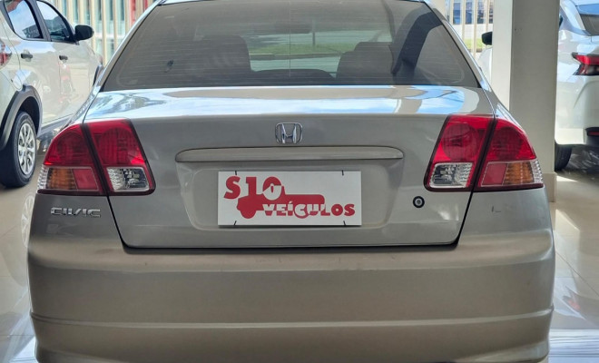 Honda Civic Sedan LX 1.7 16V 115cv Mec. 4p 2005 Gasolina-3