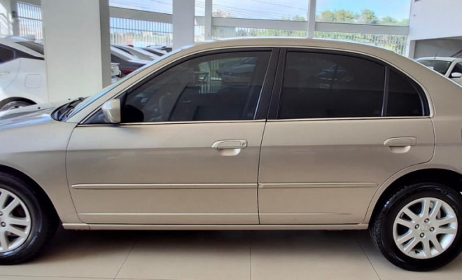 Honda Civic Sedan LX 1.7 16V 115cv Mec. 4p 2005 Gasolina-6