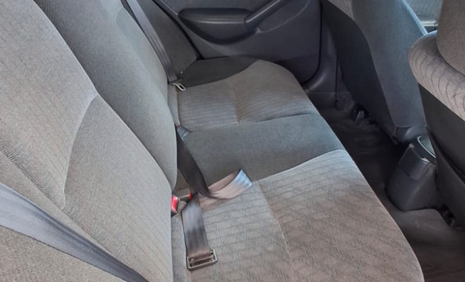 Honda Civic Sedan LX 1.7 16V 115cv Mec. 4p 2005 Gasolina-11