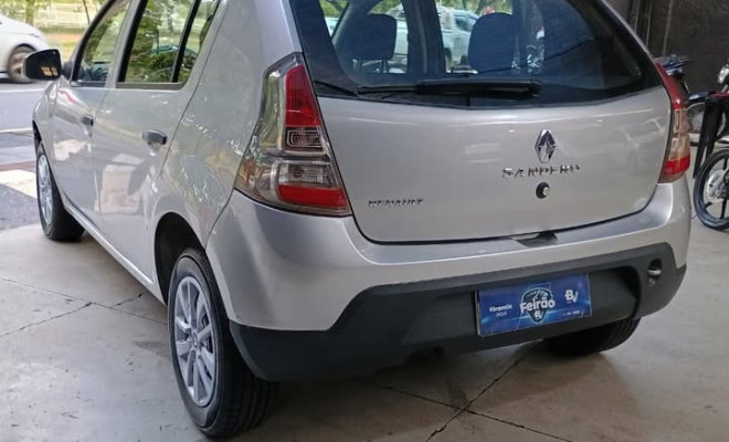 Renault SANDERO Expression Hi-Flex 1.0 16V 5p 2014 Flex-1