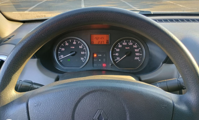 Renault SANDERO Expression Hi-Flex 1.6 8V 5p 2011 Flex-9