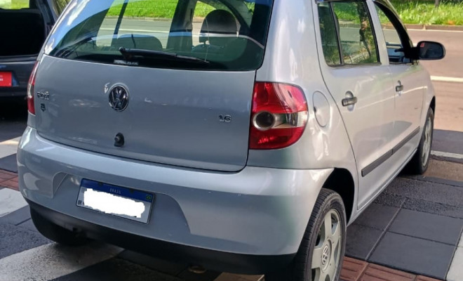 VW - VolksWagen Fox Plus 1.6Mi/ 1.6Mi Total Flex 8V 4p 2006 Flex-2