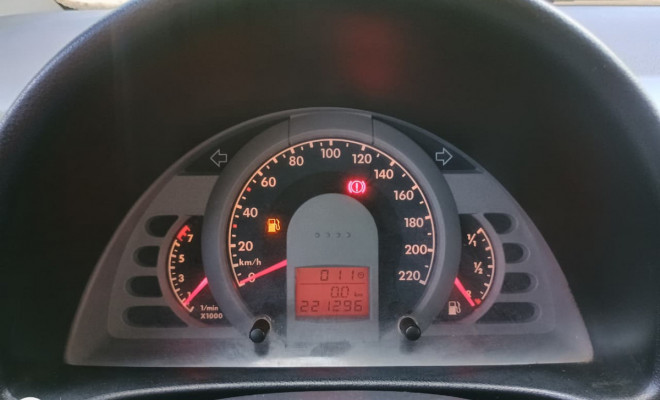 VW - VolksWagen Fox Plus 1.6Mi/ 1.6Mi Total Flex 8V 4p 2006 Flex-9