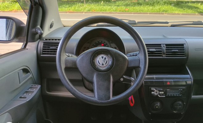 VW - VolksWagen Fox Plus 1.6Mi/ 1.6Mi Total Flex 8V 4p 2006 Flex-8