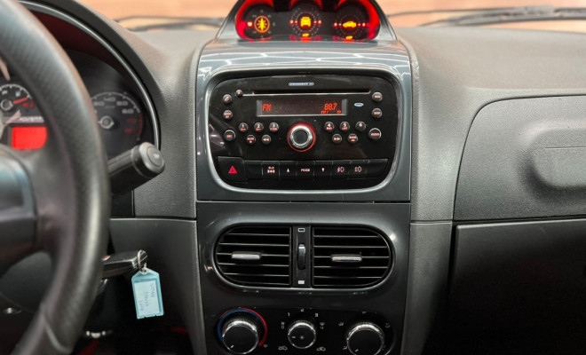 Fiat Strada Adventure 1.8/ 1.8 LOCKER Flex CE 2014 Flex-8