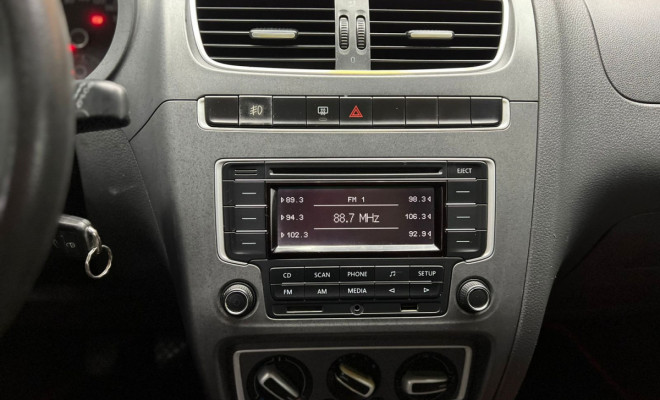 VW - VolksWagen SPACEFOX 1.6/ 1.6 Trend Total Flex 8V 5p 2014 Flex-8