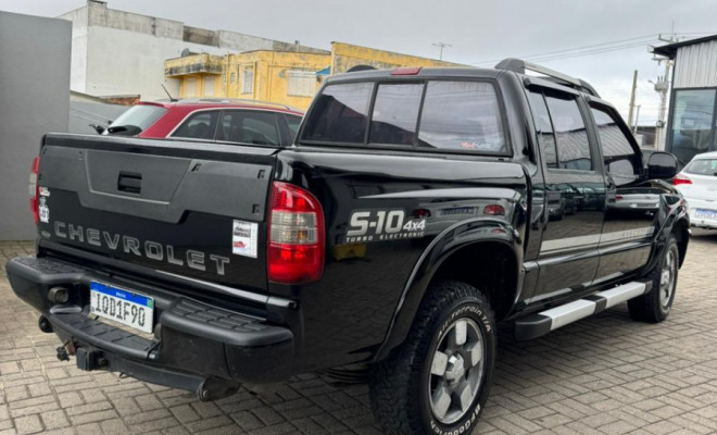 GM - Chevrolet S10 Pick-Up Exec. 2.8 4x4 CD TB Int.Dies 2010 Diesel-1