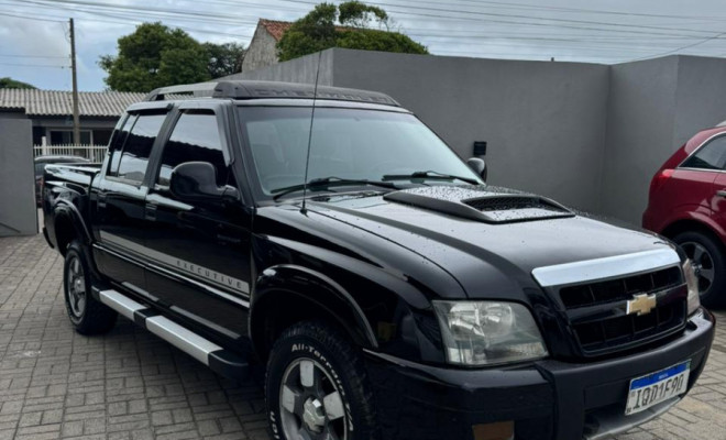 GM - Chevrolet S10 Pick-Up Exec. 2.8 4x4 CD TB Int.Dies 2010 Diesel