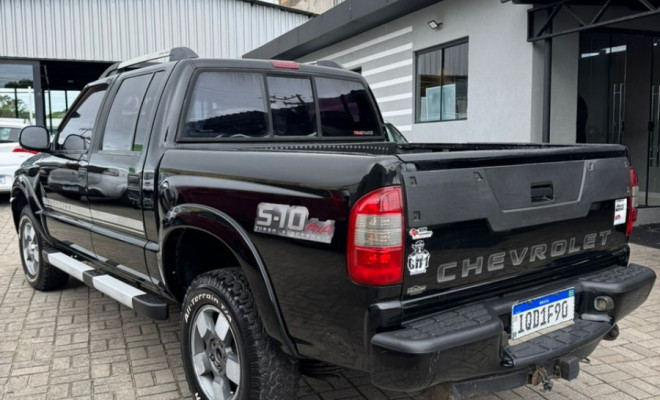 GM - Chevrolet S10 Pick-Up Exec. 2.8 4x4 CD TB Int.Dies 2010 Diesel-3