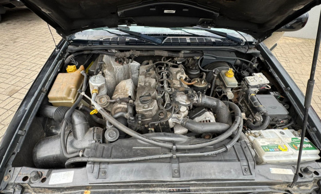 GM - Chevrolet S10 Pick-Up Exec. 2.8 4x4 CD TB Int.Dies 2010 Diesel-6