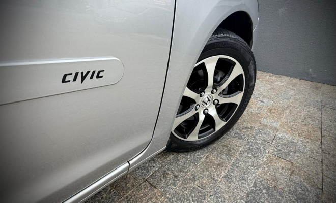 Honda Civic Sedan EXS 1.8/1.8 Flex 16V Aut. 4p 2012 Flex-6