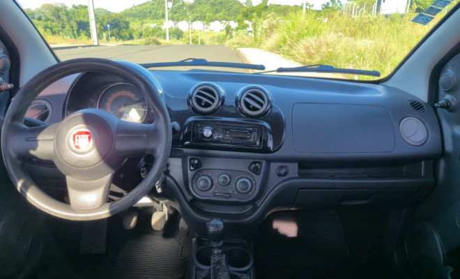 Fiat UNO ATTRACTI. Celeb.1.4 EVO F.Flex 8V 4p 2012 Flex-3