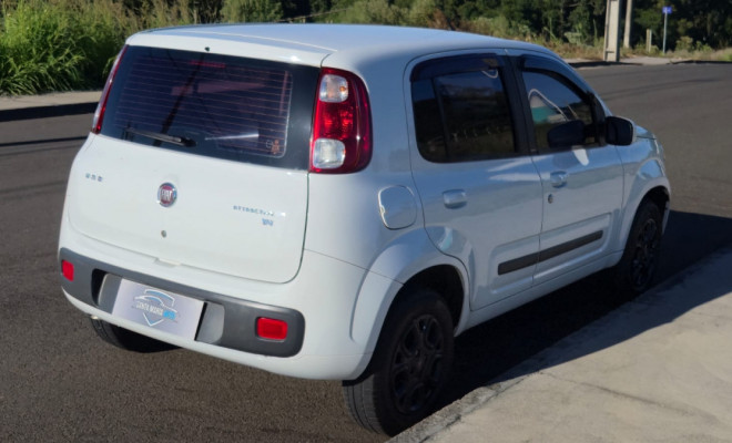 Fiat UNO ATTRACTI. Celeb.1.4 EVO F.Flex 8V 4p 2012 Flex-1