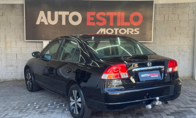 Honda Civic Sedan LX 1.7 16V 115cv Mec. 4p 2003 Gasolina-2