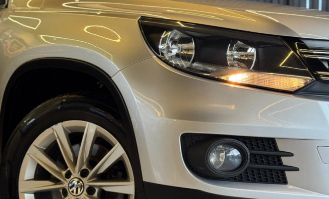 VW - VolksWagen TIGUAN 2.0 TSI 16V 200cv Tiptronic 5p 2014 Gasolina-1