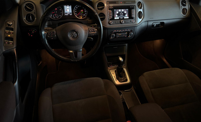 VW - VolksWagen TIGUAN 2.0 TSI 16V 200cv Tiptronic 5p 2014 Gasolina-15