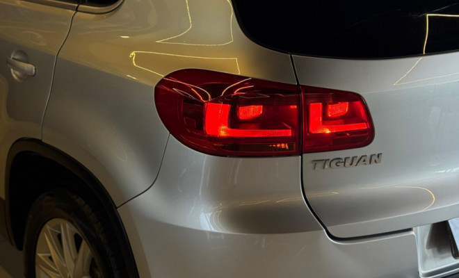 VW - VolksWagen TIGUAN 2.0 TSI 16V 200cv Tiptronic 5p 2014 Gasolina-5