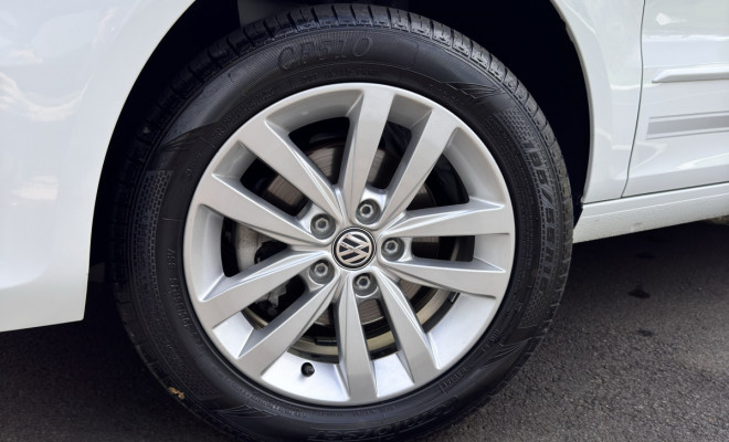 VW - VolksWagen Fox Connect 1.6 Flex 8V 5p 2021 Flex-4