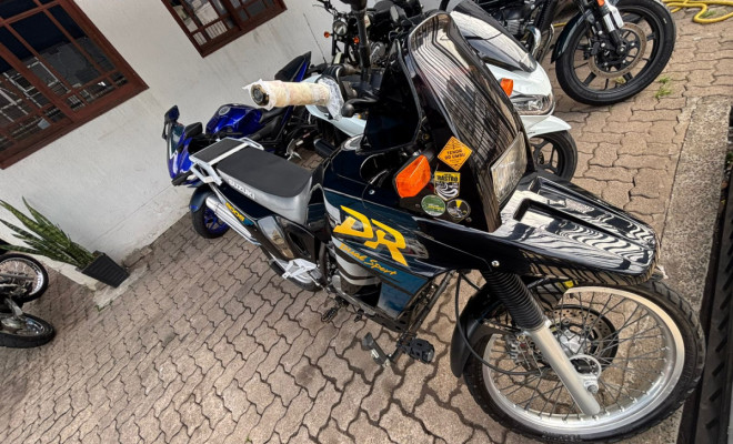 SUZUKI DR 800 S 1999 Gasolina-1