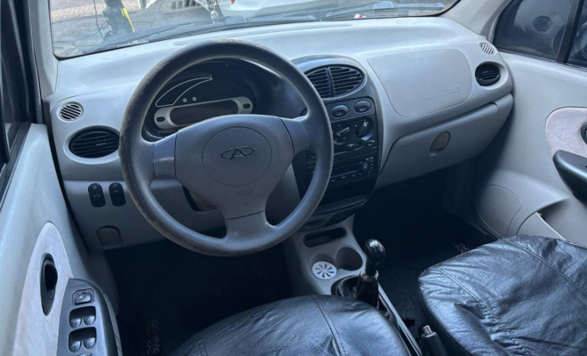 Caoa Chery/Chery QQ 1.1/1.0 12V 69cv 5p 2011 Gasolina-4