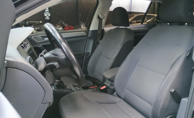 VW - VolksWagen Golf Comfortline 1.4 TSI 140cv Aut. 2015 Gasolina-3