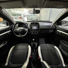 Renault KWID Intense 1.0 Flex 12V 5p Mec. 2018 Flex-3