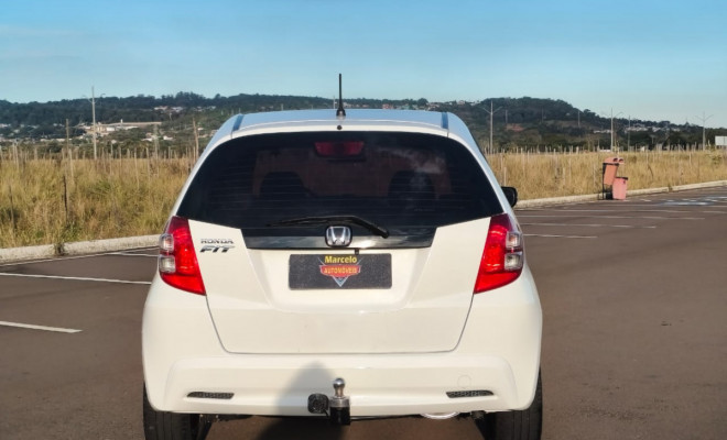 Honda Fit LX 1.4/ 1.4 Flex 8V/16V 5p Mec. 2013 Flex-2