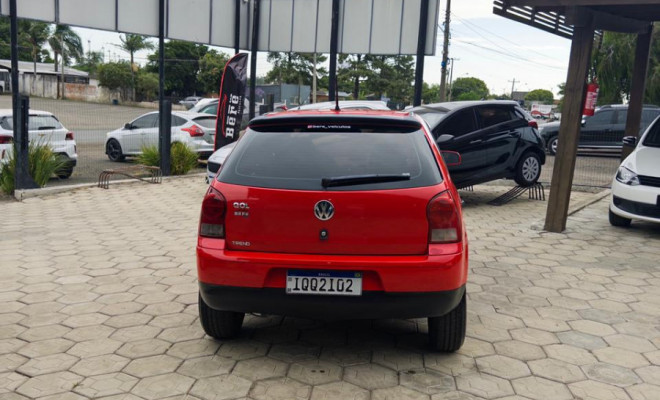 VW - VolksWagen Gol (novo) 1.0 Mi Total Flex 8V 4p 2010 Flex-4