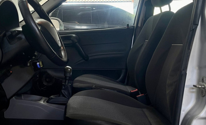 GM - Chevrolet Classic Life/LS 1.0 VHC FlexP. 4p 2014 Flex-7