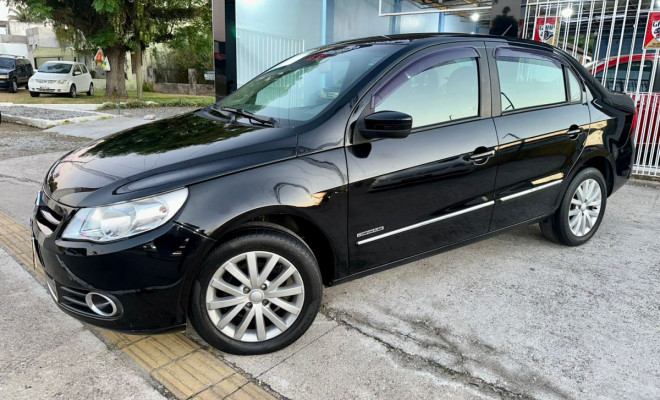 VW VOYAGE COMFORTLINE 1.6 T.Flex - 2010-4