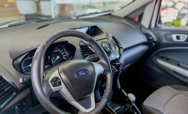 Ford EcoSport FREESTYLE 1.6 16V Flex 5p 2014 Flex-5