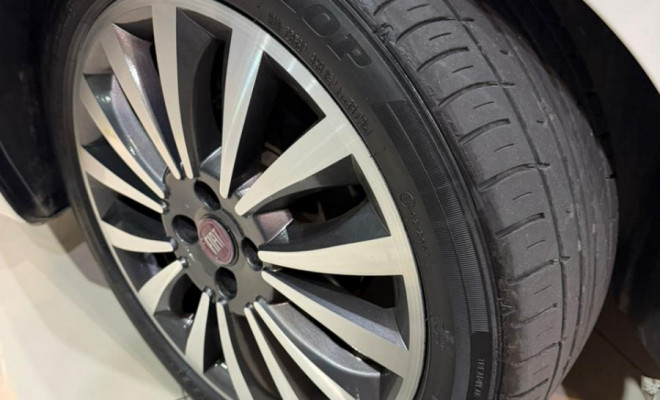 Fiat Punto T-JET 1.4 16V Turbo 5p 2012 Flex-18