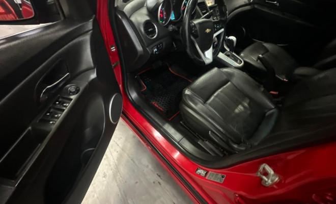 GM - Chevrolet CRUZE HB Sport LTZ 1.8 16V FlexP. 5p Aut 2012 Flex-7