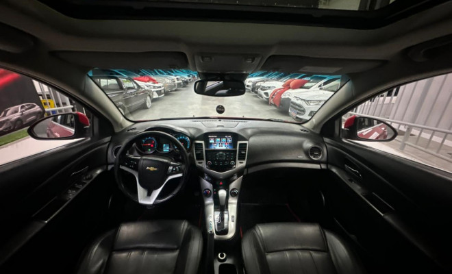 GM - Chevrolet CRUZE HB Sport LTZ 1.8 16V FlexP. 5p Aut 2012 Flex-6