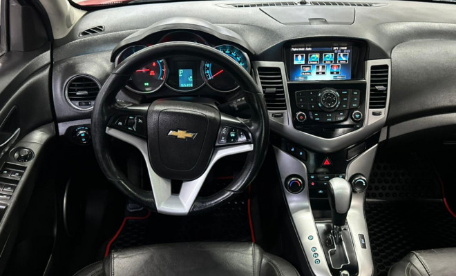 GM - Chevrolet CRUZE HB Sport LTZ 1.8 16V FlexP. 5p Aut 2012 Flex-3