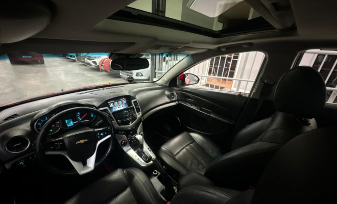 GM - Chevrolet CRUZE HB Sport LTZ 1.8 16V FlexP. 5p Aut 2012 Flex-5