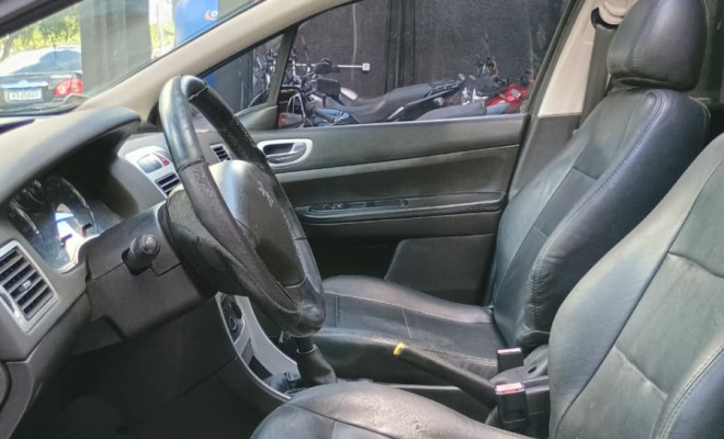 Peugeot 307 Soleil/ Presence 1.6/1.6 Flex 16V 5p 2009 Flex-3