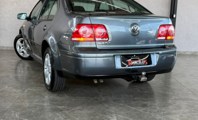 VW - VolksWagen Bora 2.0/ 2.0 Flex 8v Mec. 2008 Flex-11