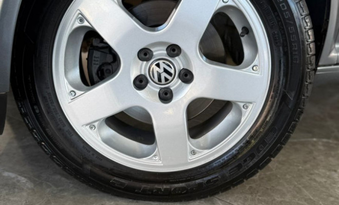 VW - VolksWagen Bora 2.0/ 2.0 Flex 8v Mec. 2008 Flex-25