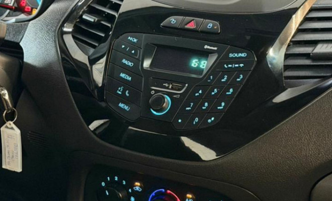 Ford Ka+ Sedan 1.0 SE/SE PLUS TiVCT Flex 4p 2017 Flex-2