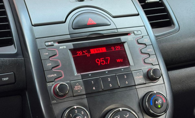 Kia Motors SOUL 1.6/ 1.6 16V FLEX Aut. 2011 Flex-10