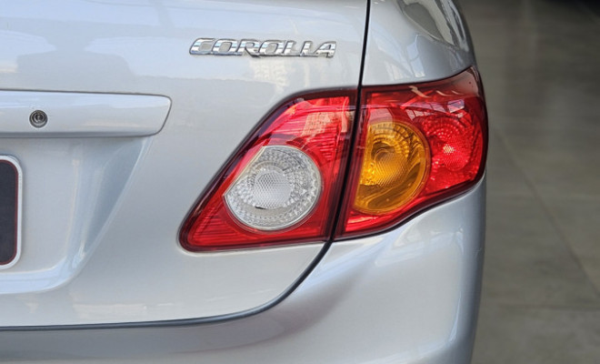 Toyota Corolla XLi 1.8/1.8 Flex 16V Aut. 2009 Gasolina-18