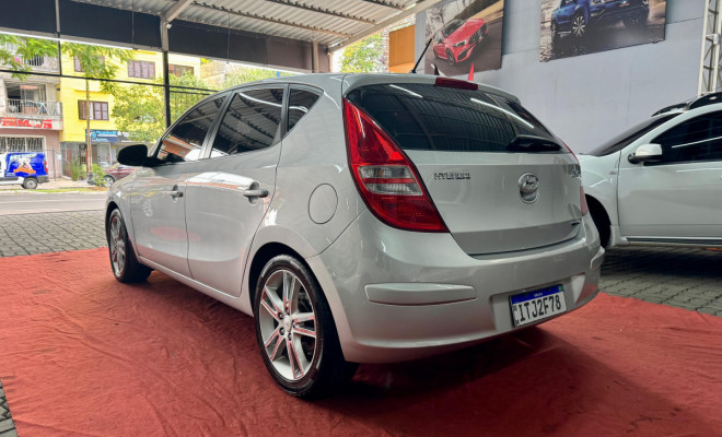 Hyundai i30 2.0 16V 145cv 5p Mec. 2012 Flex-3