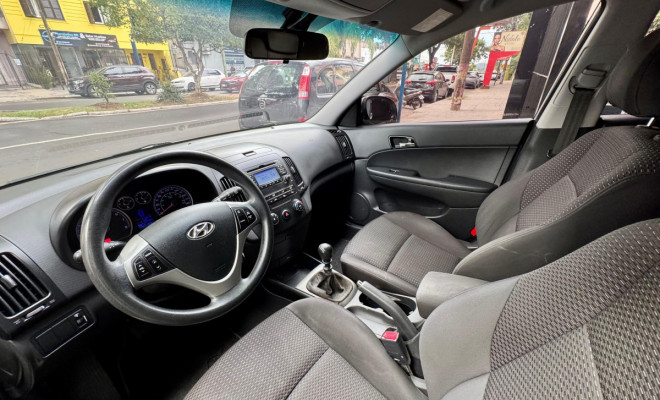 Hyundai i30 2.0 16V 145cv 5p Mec. 2012 Flex-6
