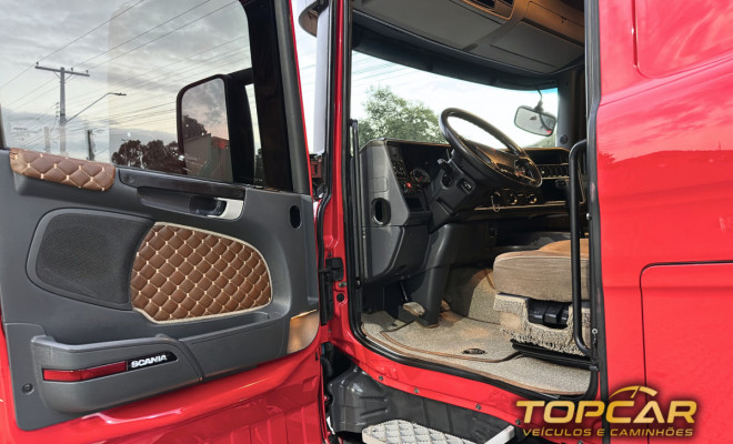 SCANIA R-420 A 4x2 3-Eixos/ A 6x2 2p (diesel) 2011 Diesel-6