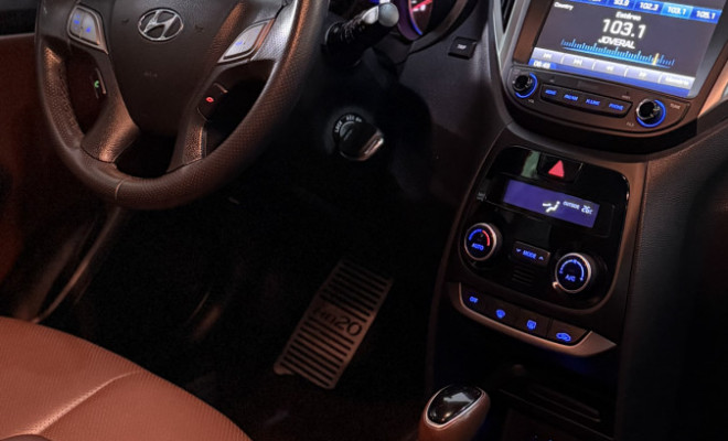 Hyundai HB20X Premium 1.6 Flex 16V Aut. 2019 Flex-3