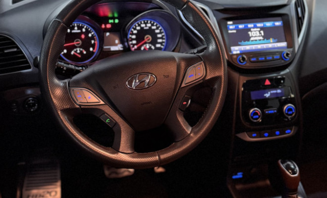 Hyundai HB20X Premium 1.6 Flex 16V Aut. 2019 Flex-4