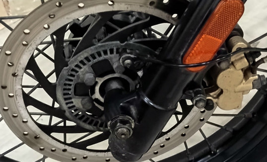 Royal Enfield Himalayan 411 EFI 2021 Gasolina-2