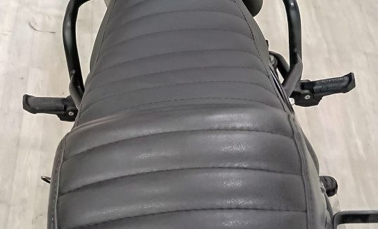 Royal Enfield Himalayan 411 EFI 2021 Gasolina-6