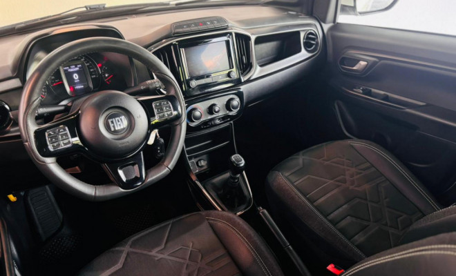 Fiat Strada Volcano 1.3 Flex 8V CD 2022 Flex-7